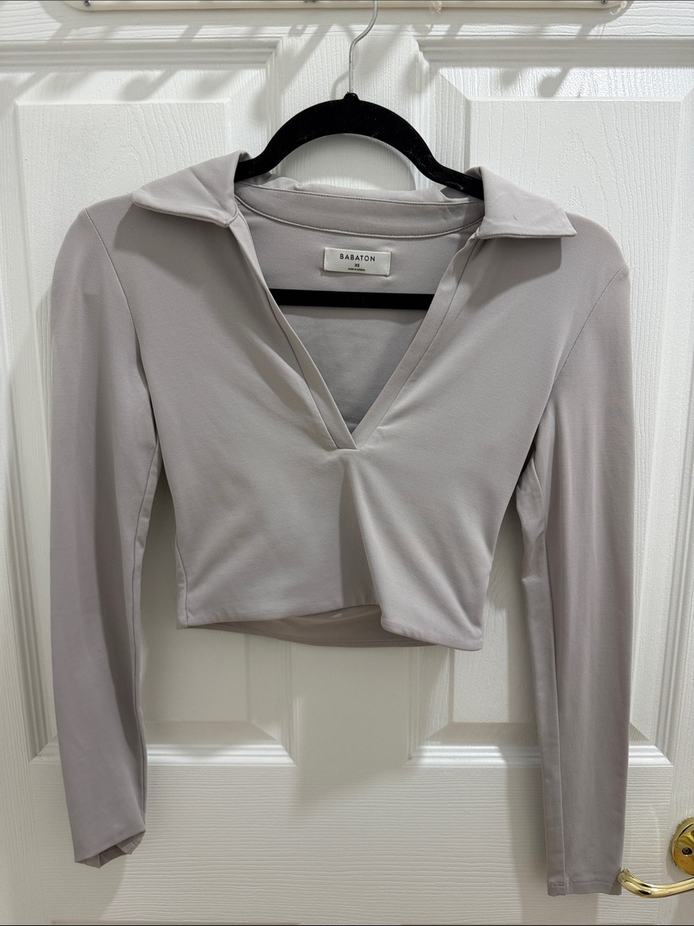 Babaton Light Taupe Cropped Long-Sleeve Polo Top